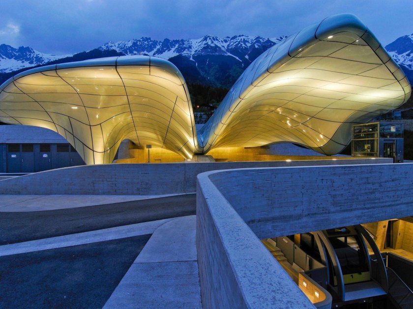 Заха Хадид станция Австрия