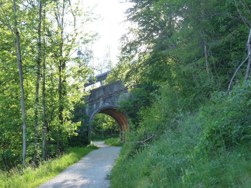 Железнодорожный мост Шолохово
