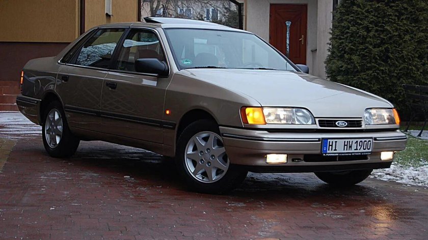 Ford Scorpio 1