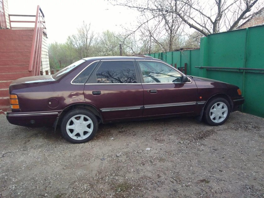 Форд Скорпио седан 1990