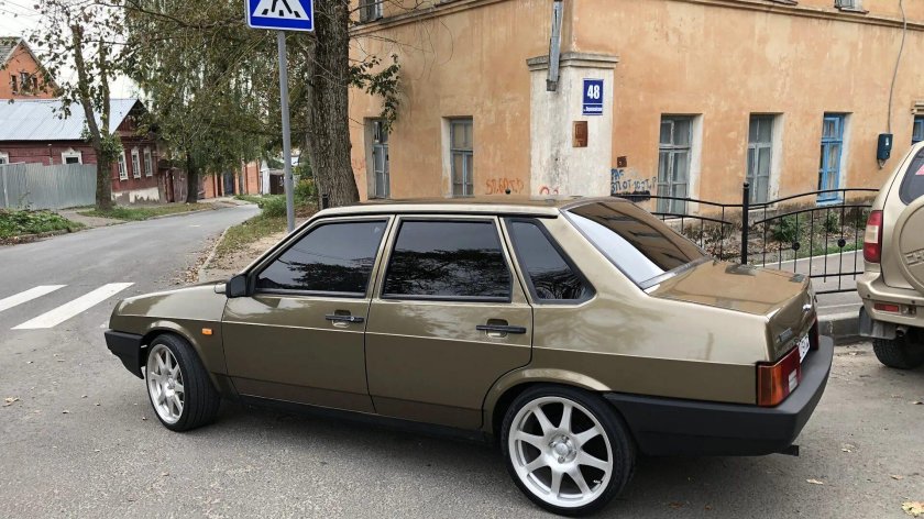 ВАЗ 21099 на ВСМПО пантера