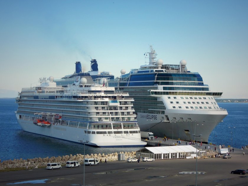 Круизный лайнер