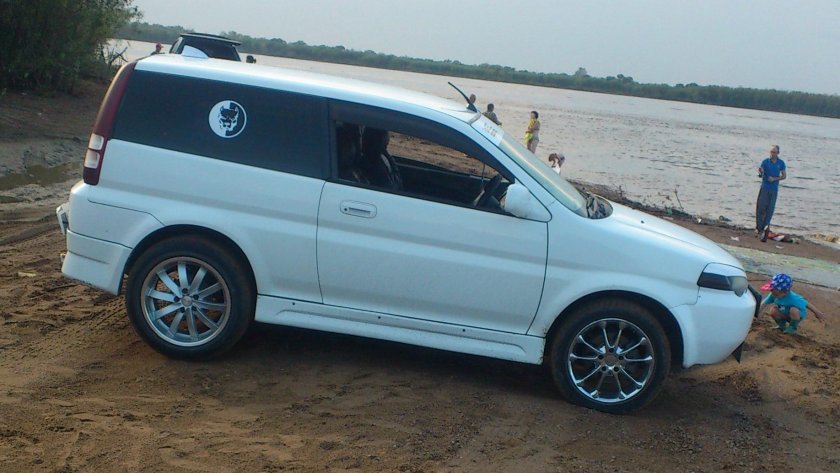 Хонда ХРВ трехдверка