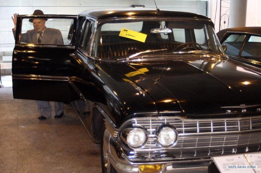 Кортеж Брежнева ЗИЛ 111