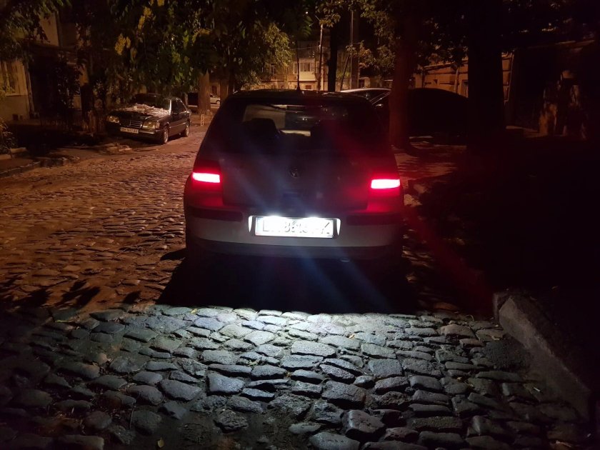 Лампочка заднего хода гольф 4