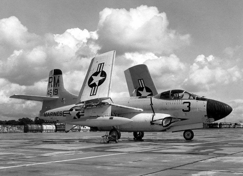 Самолёт Скайнайт