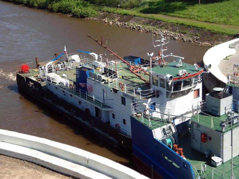 Буксир толкач Евростар