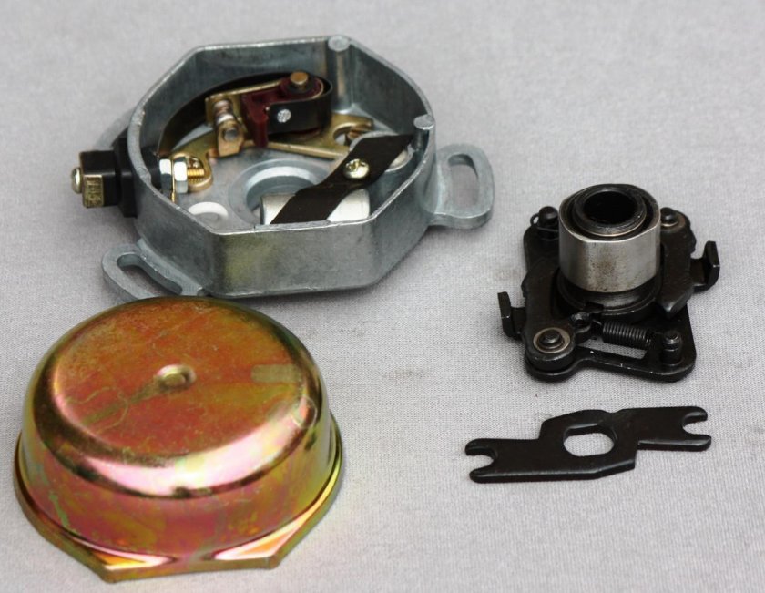 Прерыватель мотоцикл Урал контактное