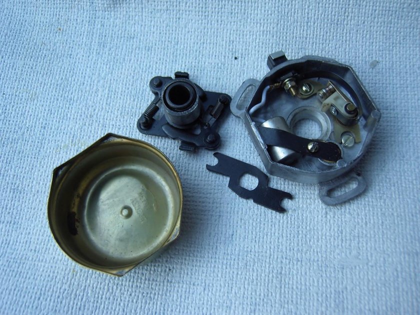 Прерыватель мотоцикл Урал контактное