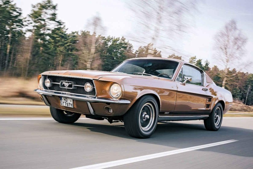Ford Mustang gt 390 Fastback