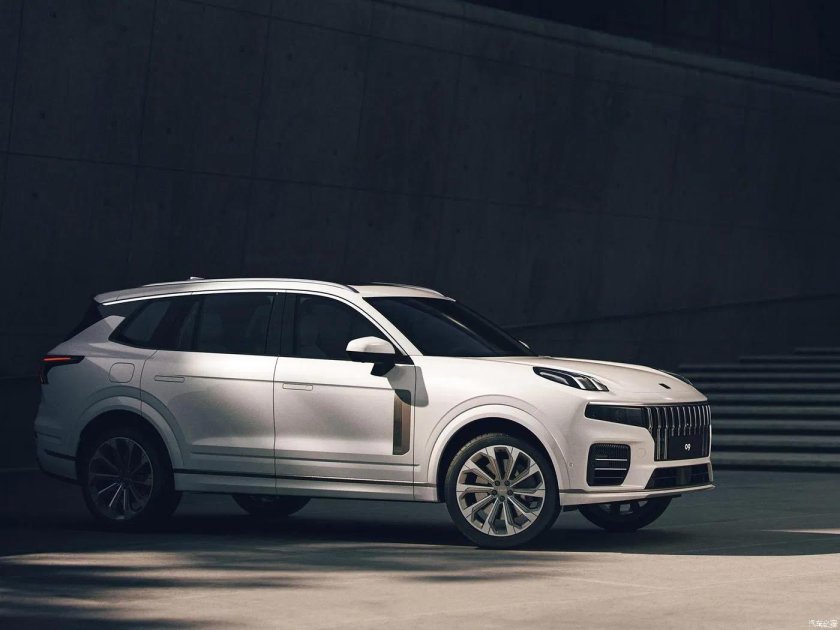 Geely Lynk co 09