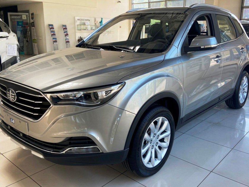 FAW Besturn x40 2021