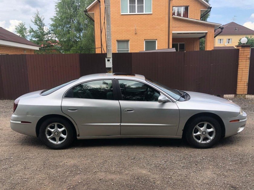 Олдсмобиль Аврора