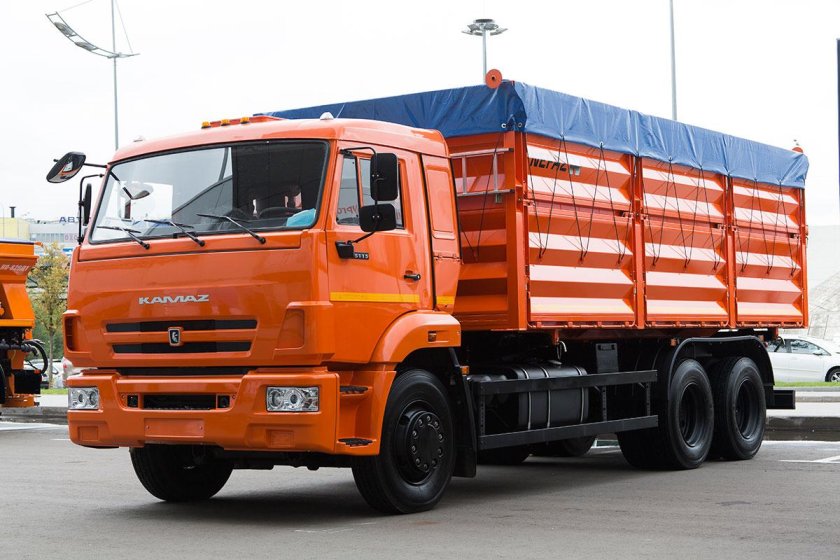 КАМАЗ 6520 самосвал НЕФАЗ