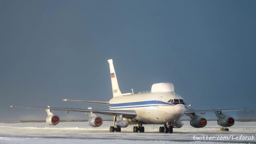 Ил-86 пассажирский самолёт