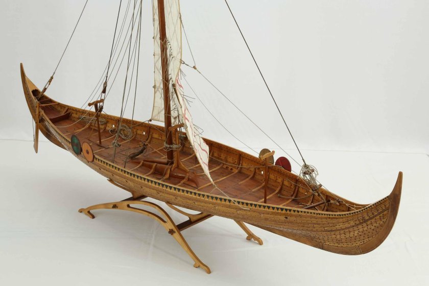 Драккар Гокстад