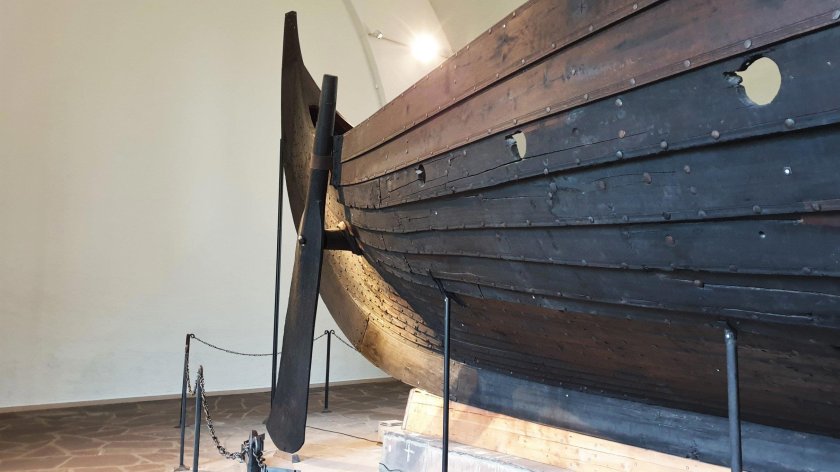 Дракар из Гокстада