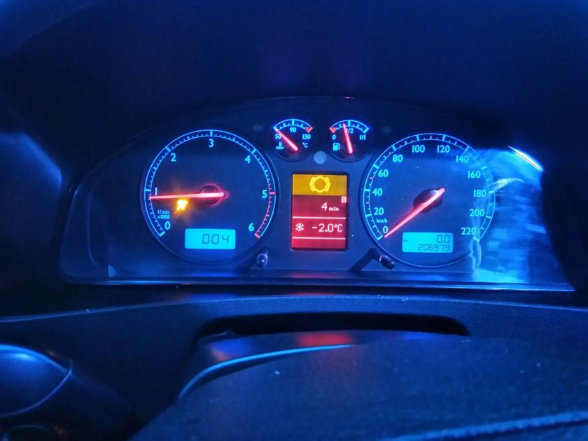 Приборная панель указатели Транспортер т5 2005