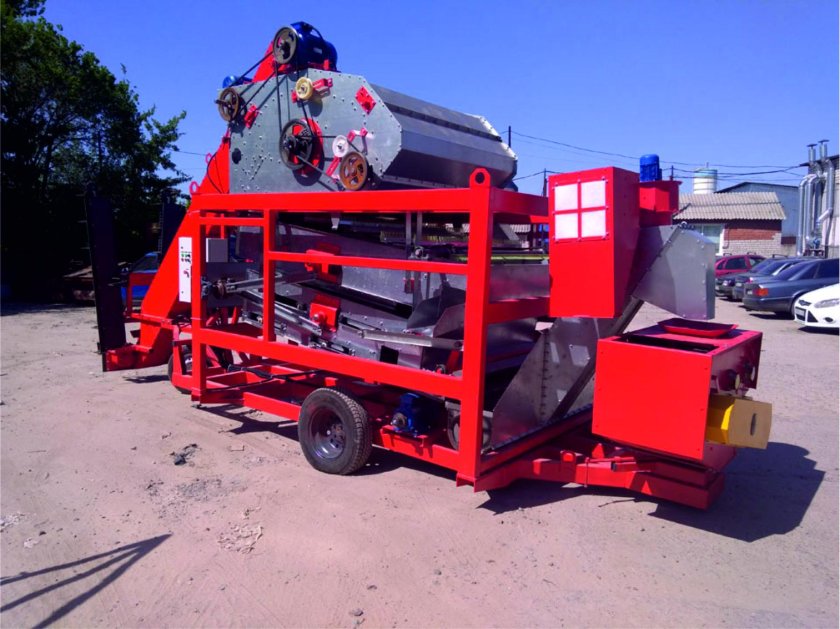 Машина ЗСК-70 зерноочистительный самопередвижной комплекс