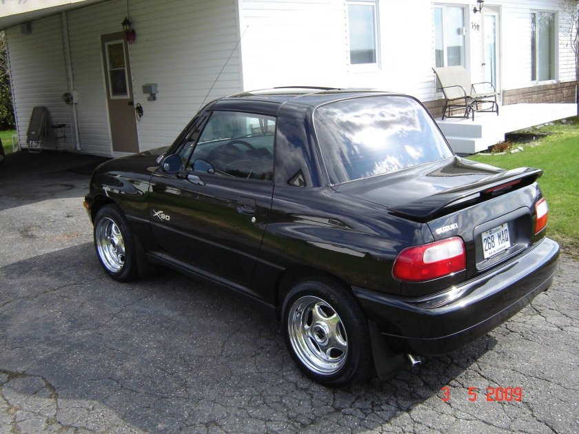 Suzuki x-90, 1997