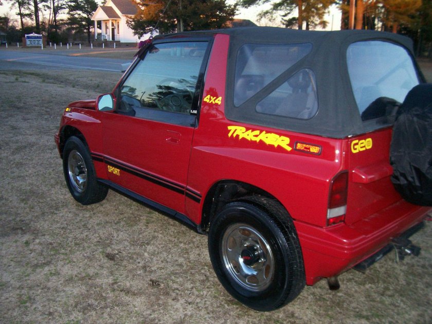 Шевроле Гео трекер