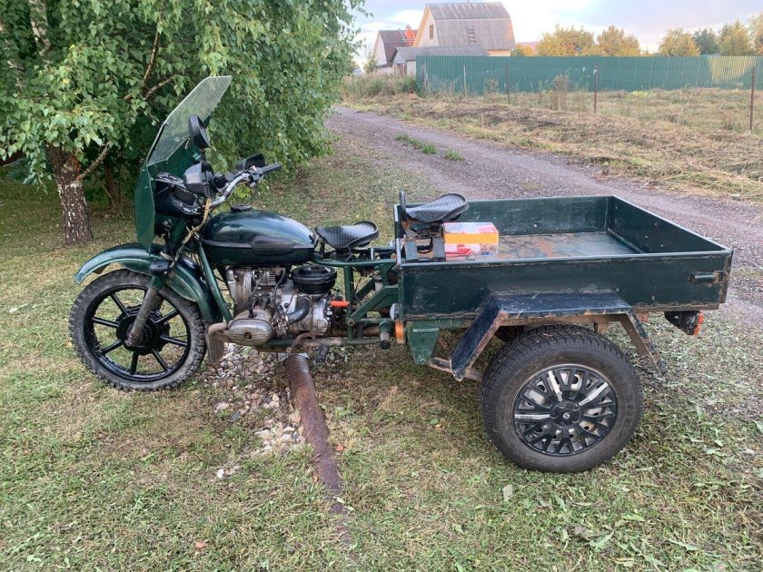 Мг-350 Урал грузовой 1993