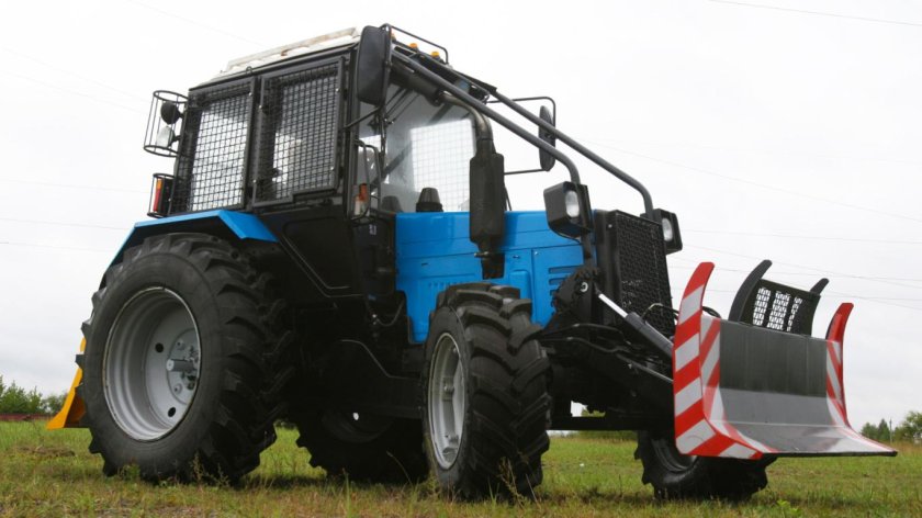 Трактор ТТР 401м