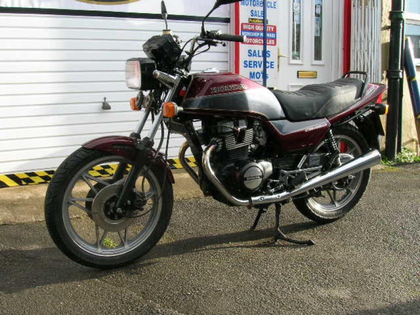 Honda cb450s