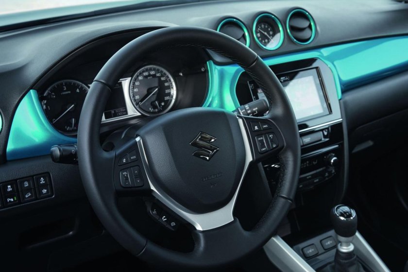 Suzuki Vitara 2021 салон