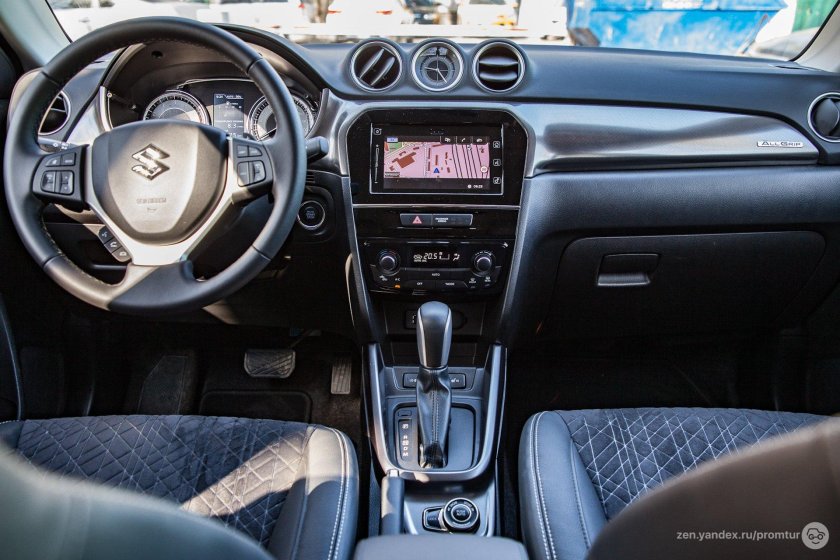 Сузуки Витара 2016 салон
