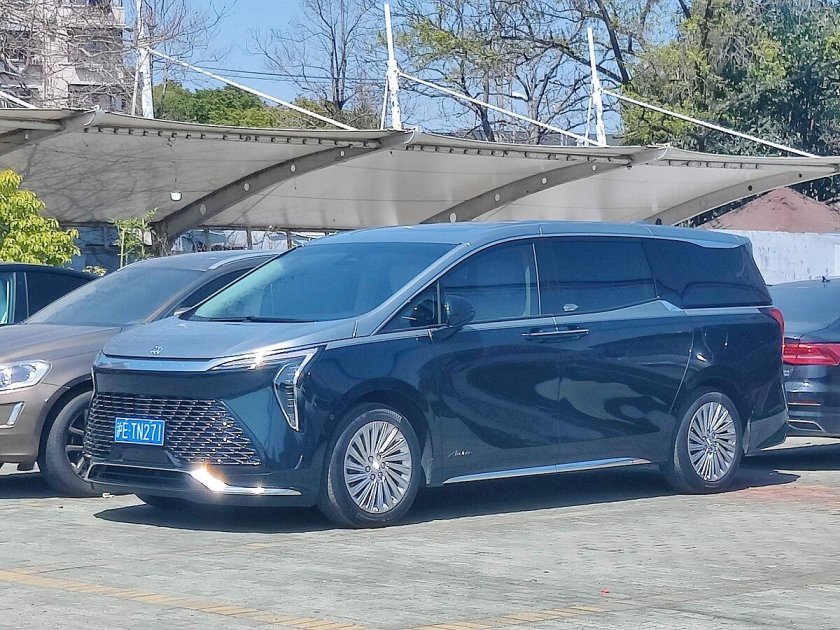 Buick gl8 Century 2023