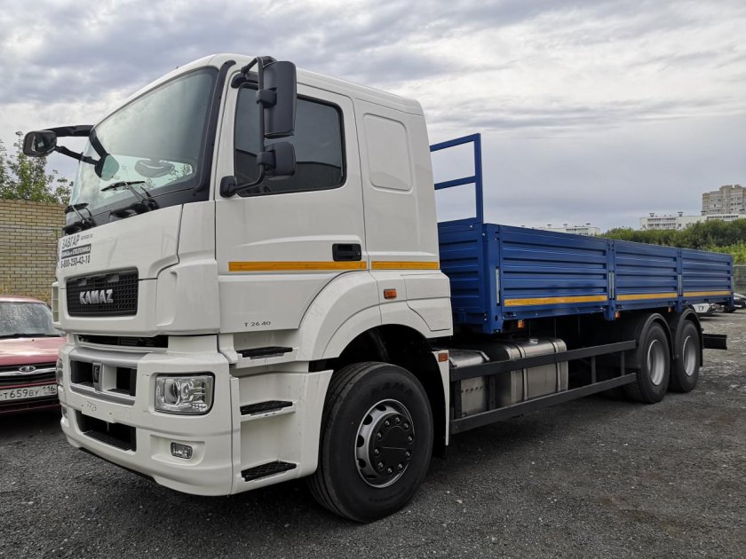 КАМАЗ 65207 бортовой