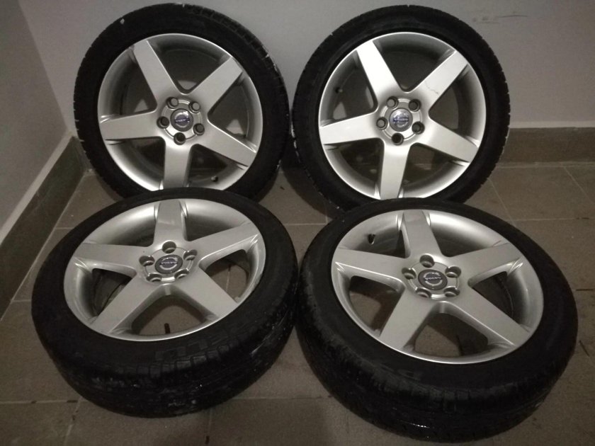 Диски Volvo r17