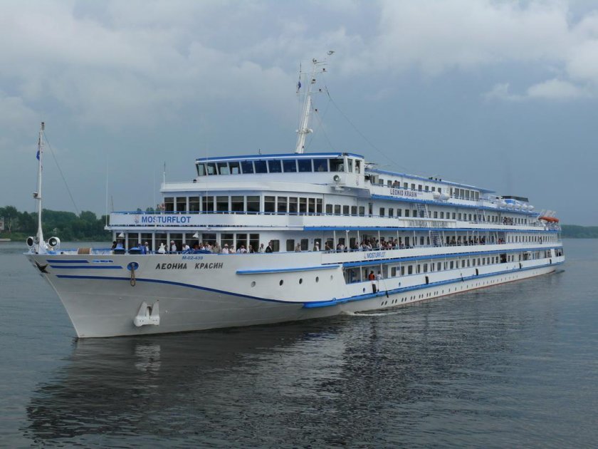 План теплохода Леонид Красин