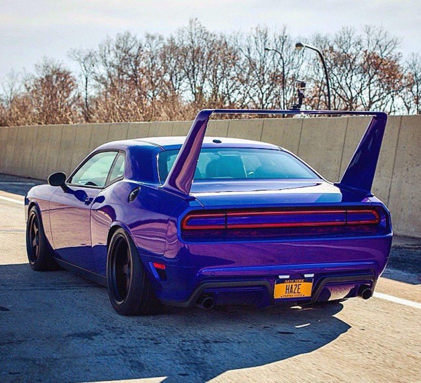 Спойлер Додж Дайтона 500