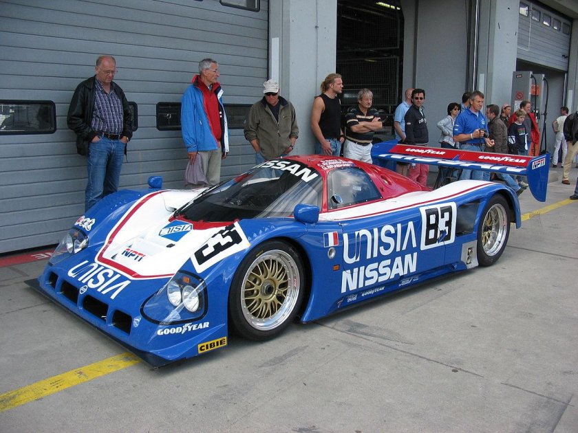 Nissan Group c 1990