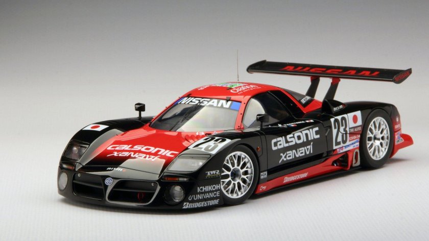 Nissan 390 gt1