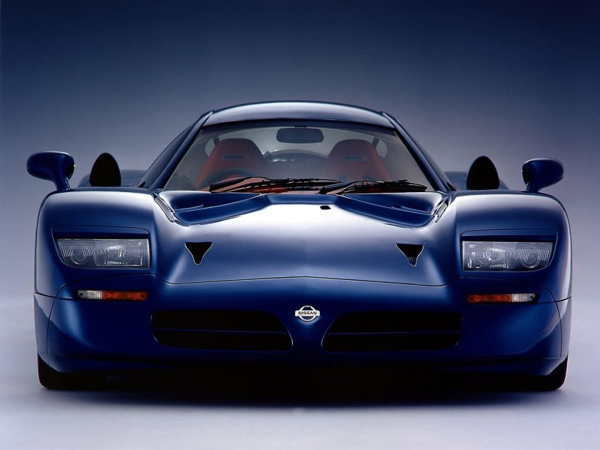 1998 Nissan r390