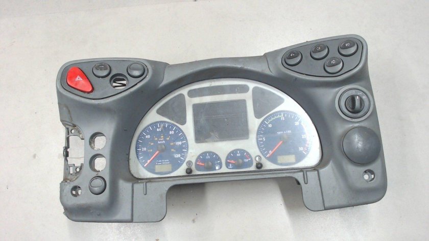 Iveco Stralis приборная панель