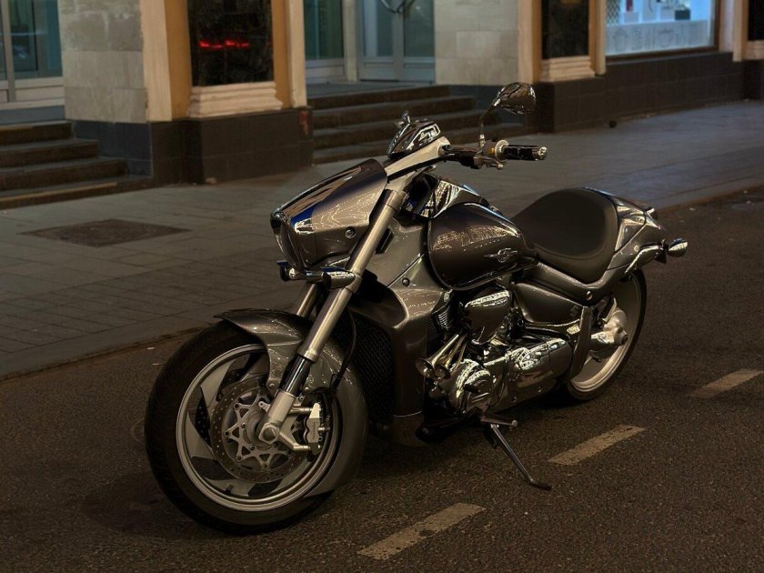 Suzuki Intruder m1800r