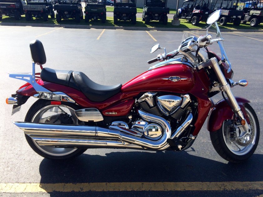 Сузуки Боливар м109r