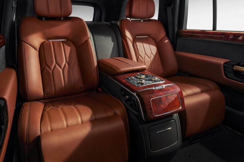 Китайский Hongqi ls7 внедорожник