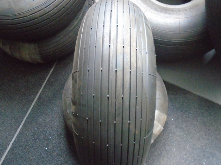 Шины авиационные 255х110