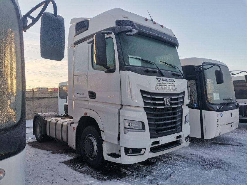 КАМАЗ тягач 2022