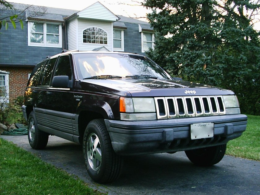 1993 Jeep Grand Cherokee Laredo
