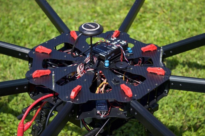 Дрон-октокоптер r18