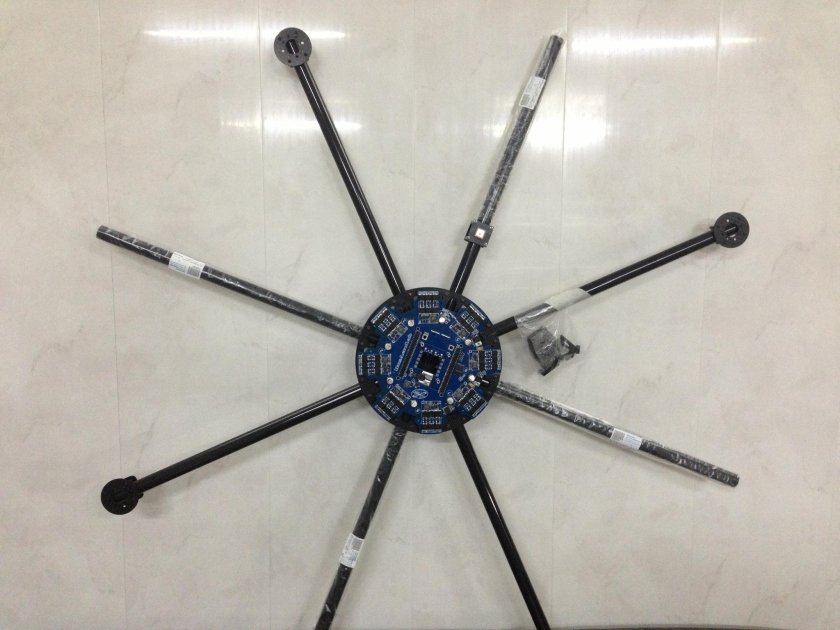 Складные лучи для квадрокоптера