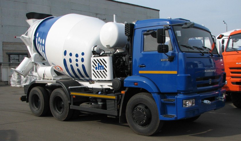 Автобетоносмеситель 581471 на шасси КАМАЗ 65115-773932-50 евро 5 7м3