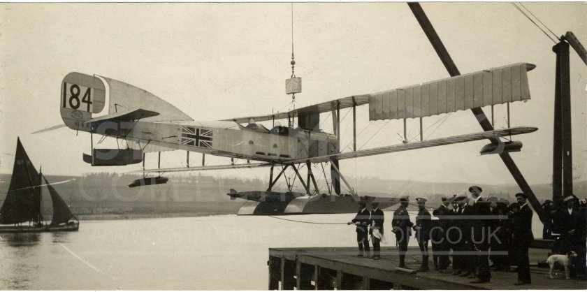 Поплавковый торпедоносец