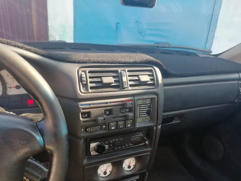 Opel Calibra замена торпеды